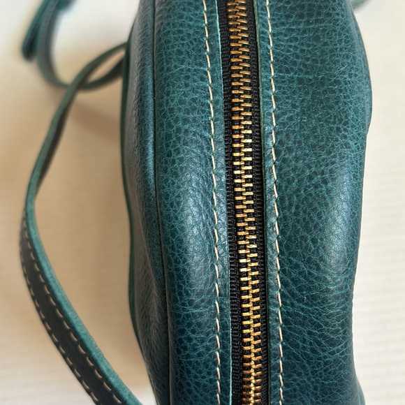 Lagoon color Portland Leather large circle - Picture 4 of 5